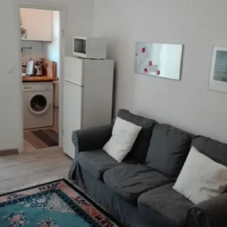 Nice Apartment In Milano, Close To Undergrond M3-3